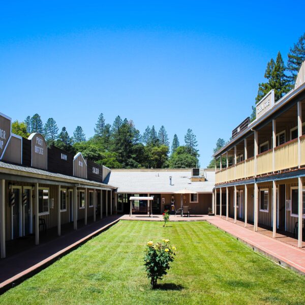 Willits Hotels - Best Hotel In Willits CA - The Old West Inn - 2019 13