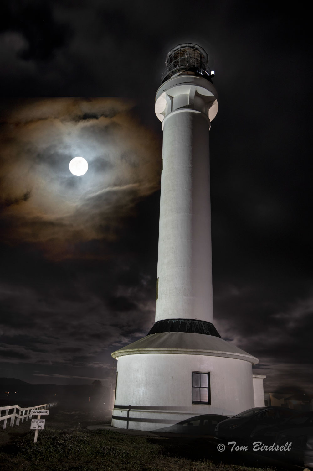 full moon lighthouse