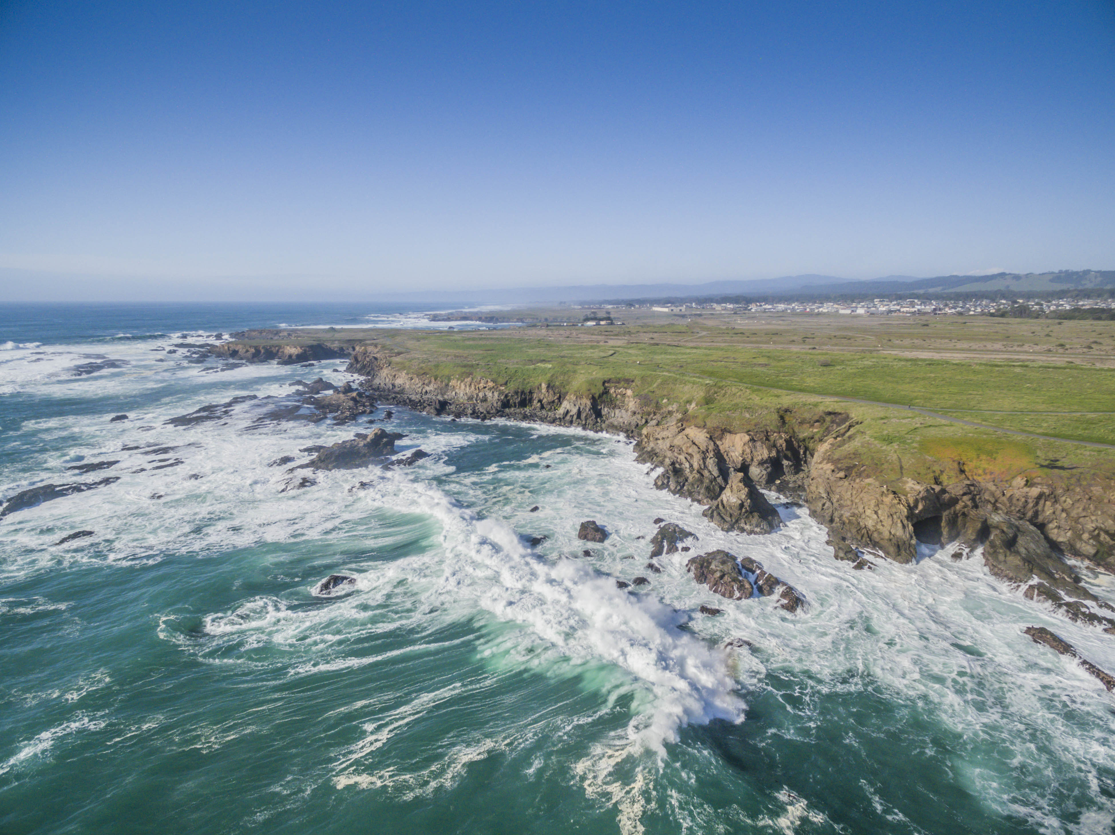 Noyo Headlands ocean waves
